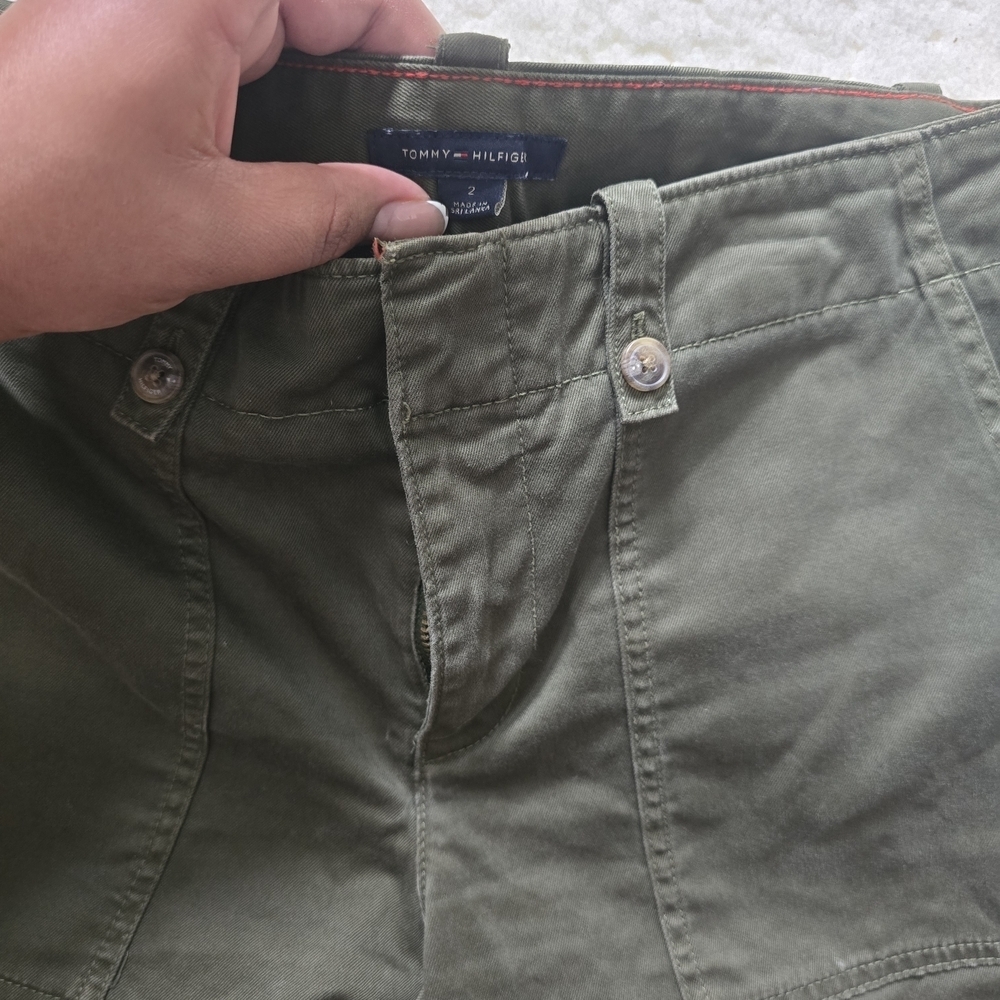 Tommy Hilfiger Dark Green Women's Cargo Shorts - Picture 7 of 10